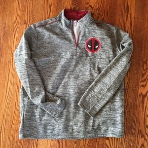 Men’s Deadpool pullover